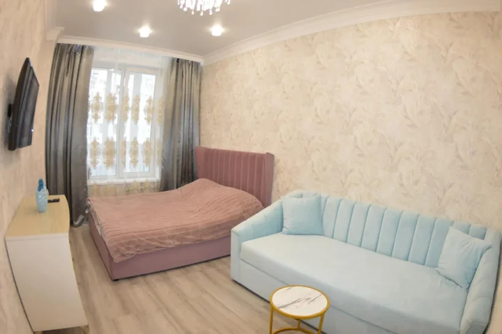 Владимир: СуткиВладимир наулице Крайнова 3