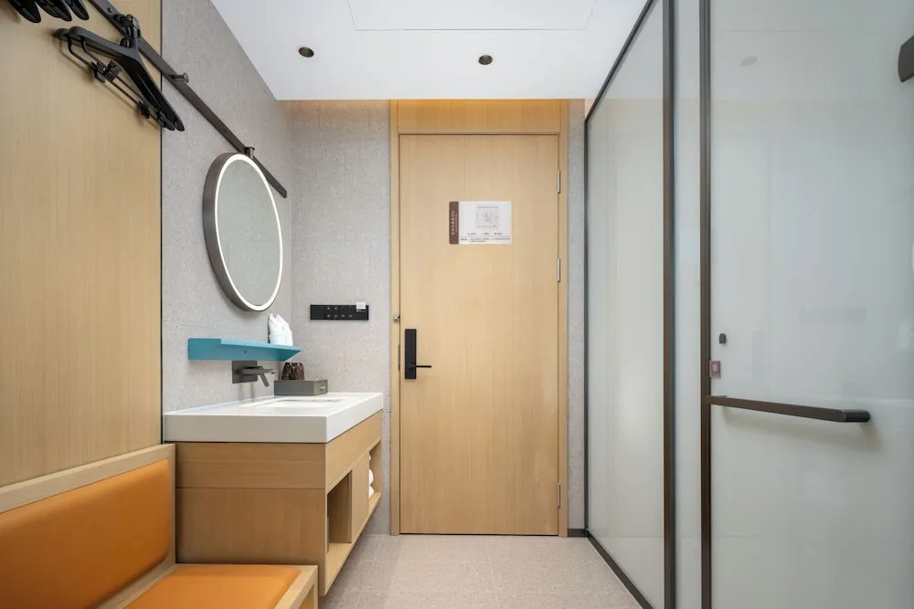 Чжухай: Days Inn By Wyndham Zhuhai Gongbei Port