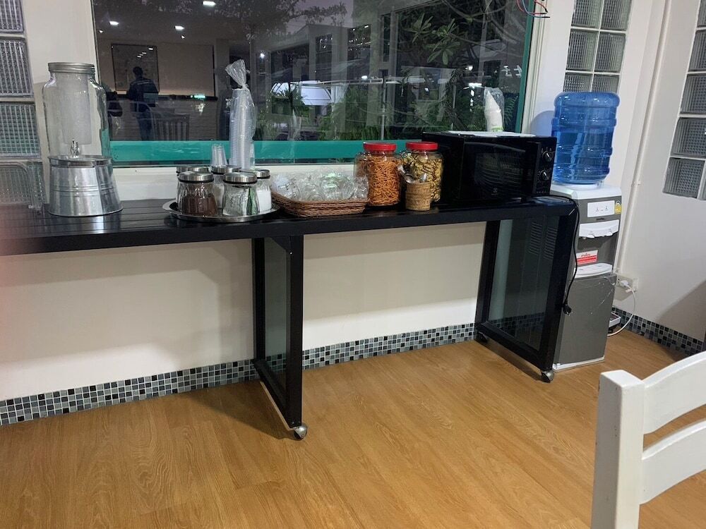 Бангкок: Baan Sood Soi Residence 1