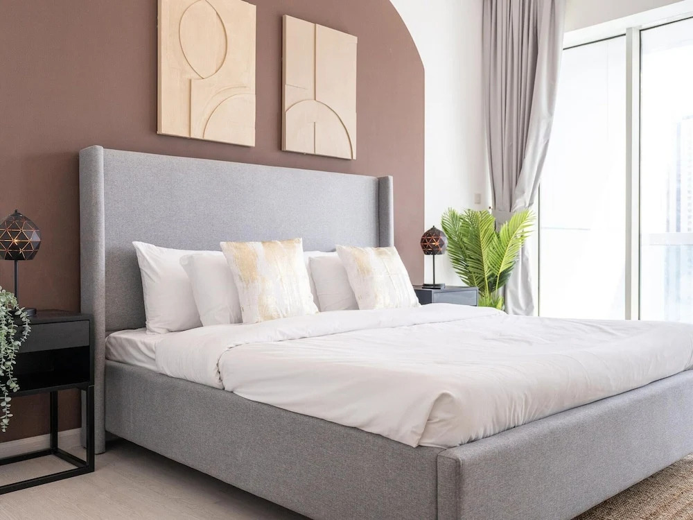 Дубай: Luxe 4bed Apt Dubai Marina JBR Pool by Belvilla