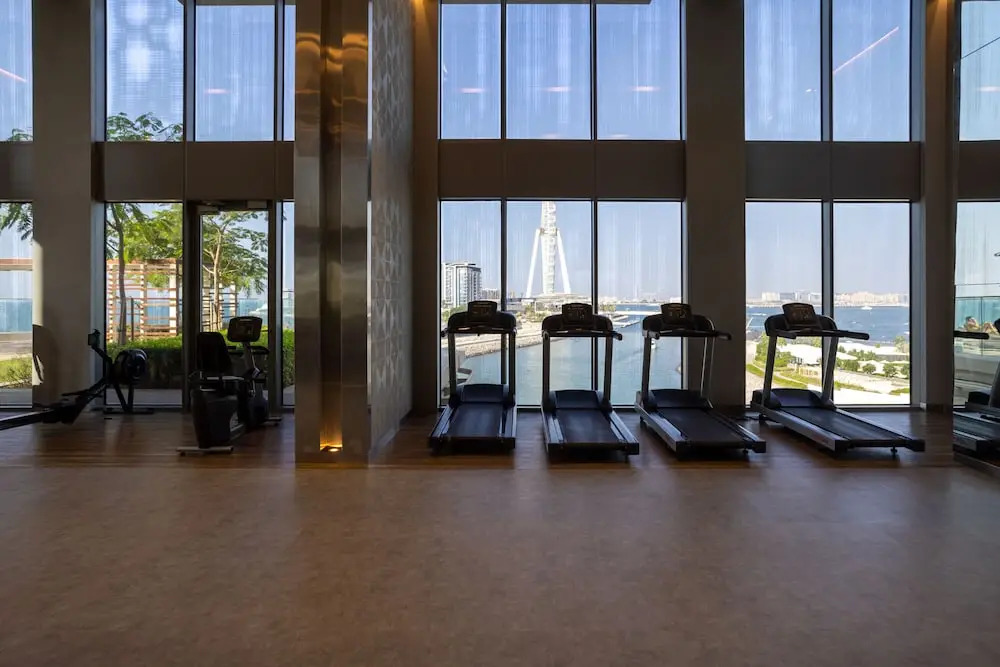 Дубай: Waves - Spectacular Seaside Retreat Apt With Views