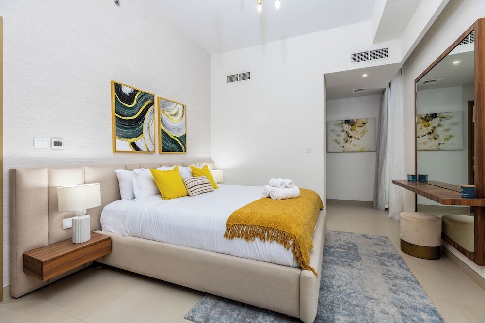 Дубай: Waves - Spectacular Seaside Retreat Apt With Views