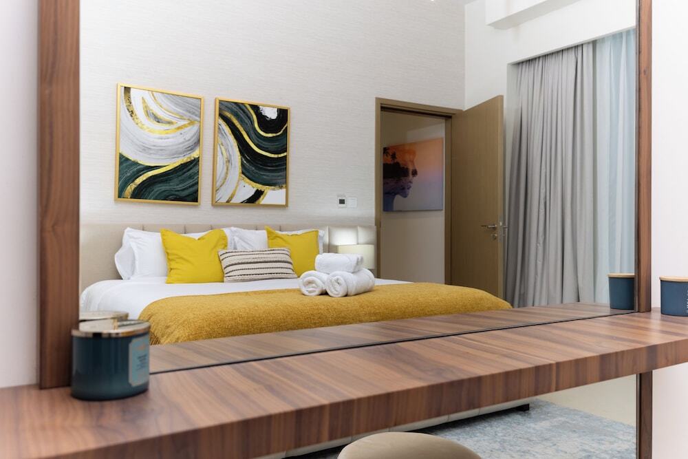Дубай: Waves - Spectacular Seaside Retreat Apt With Views