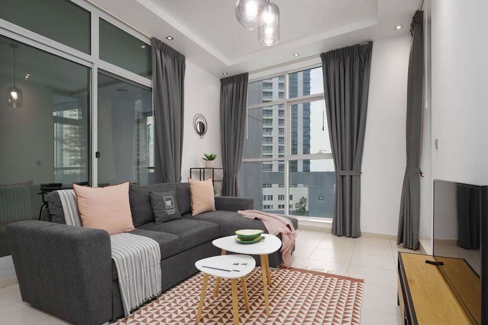 Дубай: Maison Privee - Bright & Trendy Apt Steps Away from JBR Beach
