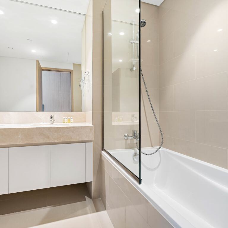 Дубай: Luxurious Apart - Spectacular Fountain Burj View
