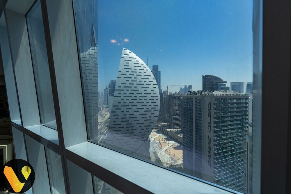 Дубай: Vogue Elegance Court Tower Studio