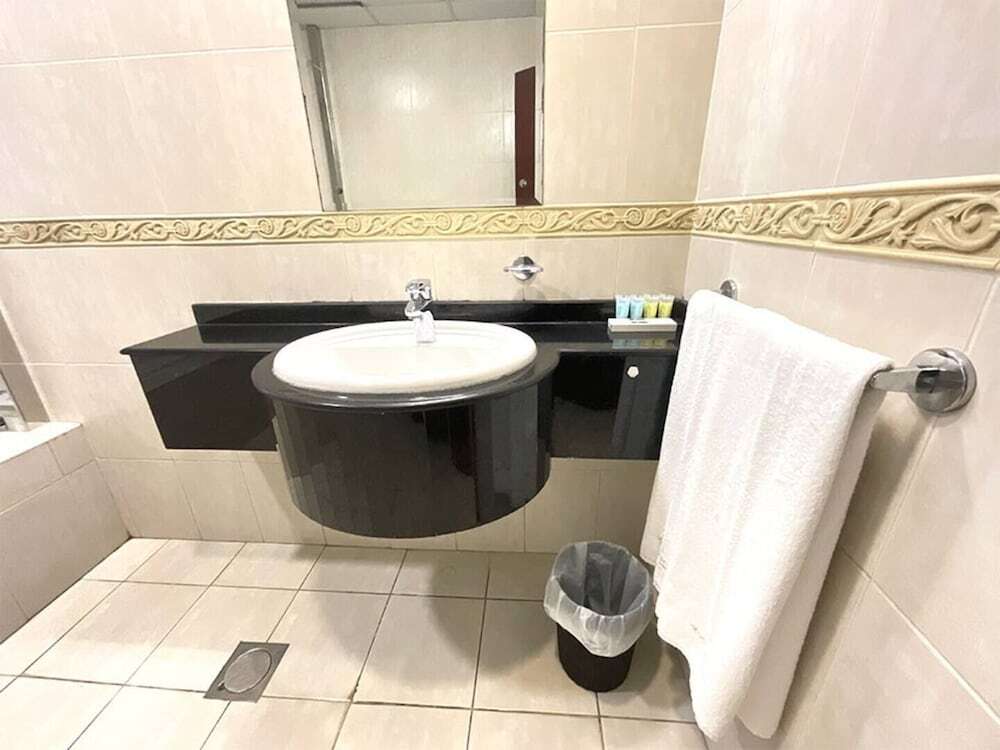 Дубай: Marina Marvel Room Elite Residences