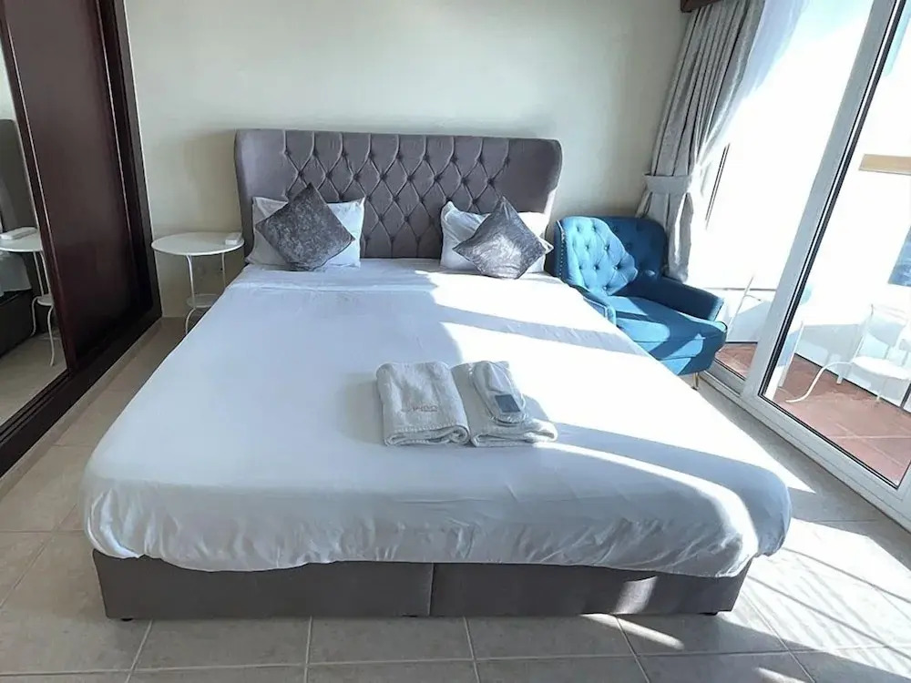 Дубай: Marina Marvel Room Elite Residences