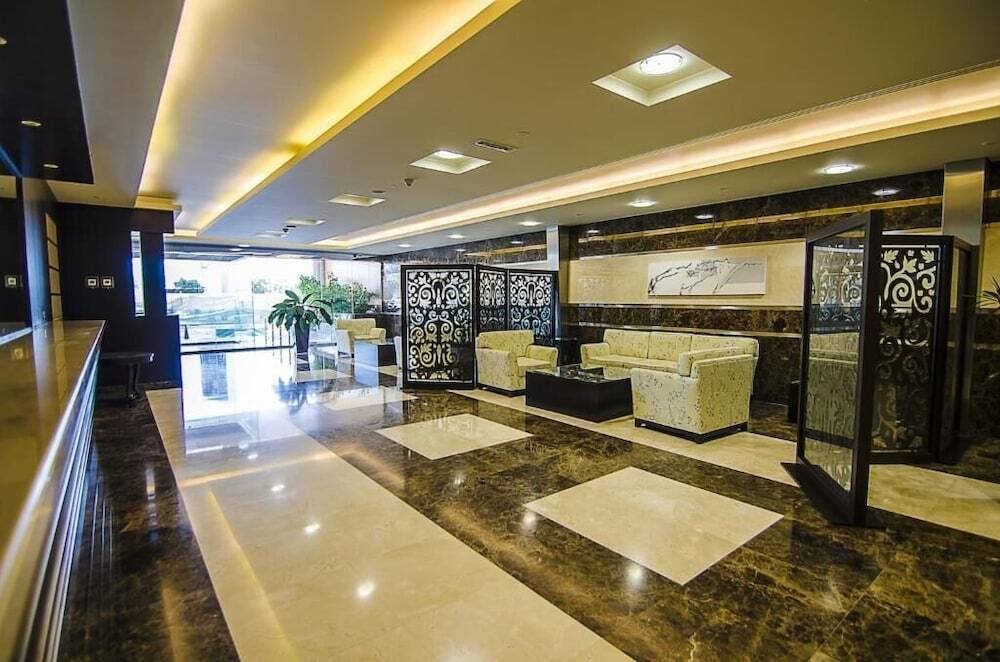 Дубай: Marina Marvel Room Elite Residences