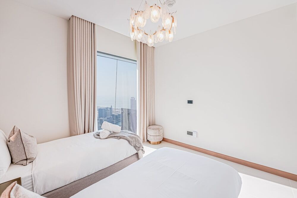 Дубай: Modern 2BR HighFloor Haven - Vida Marina