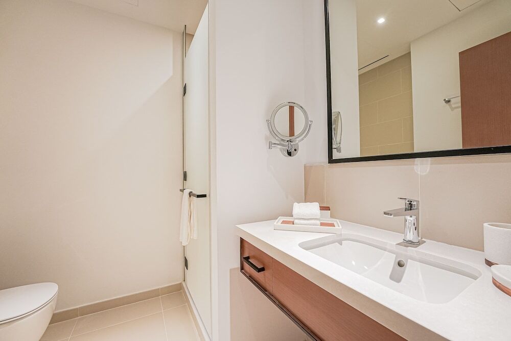 Дубай: Modern 2BR HighFloor Haven - Vida Marina
