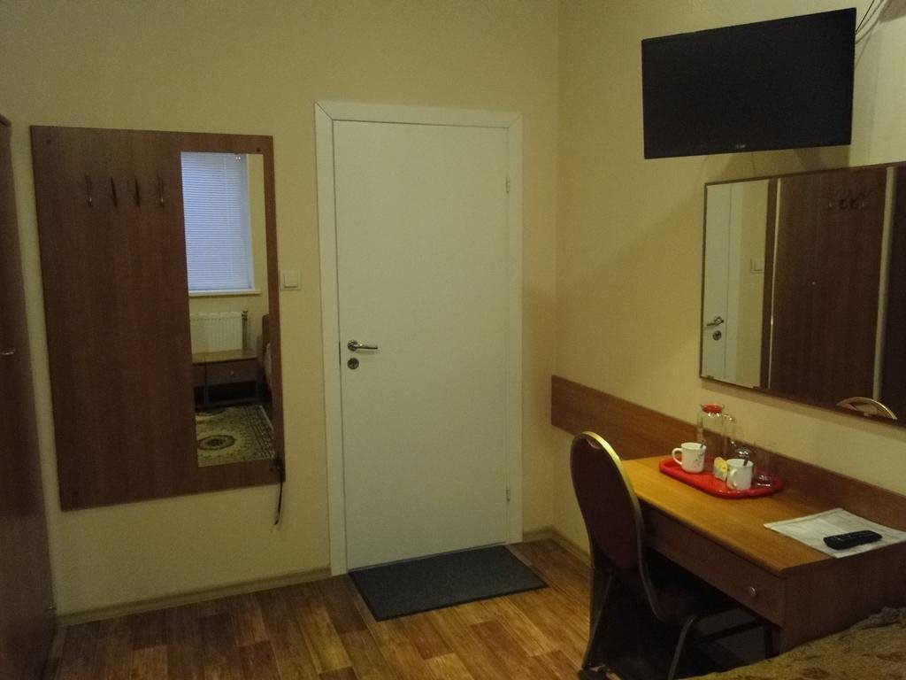Сургут: Mini-hotel "Alfa"