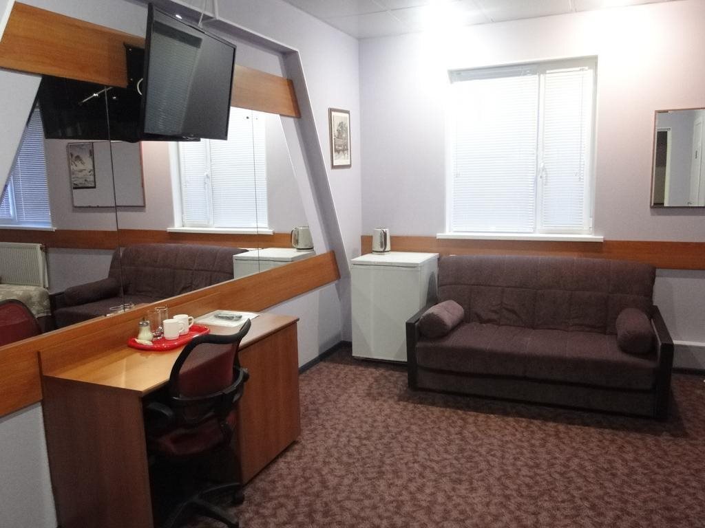 Сургут: Mini-hotel "Alfa"