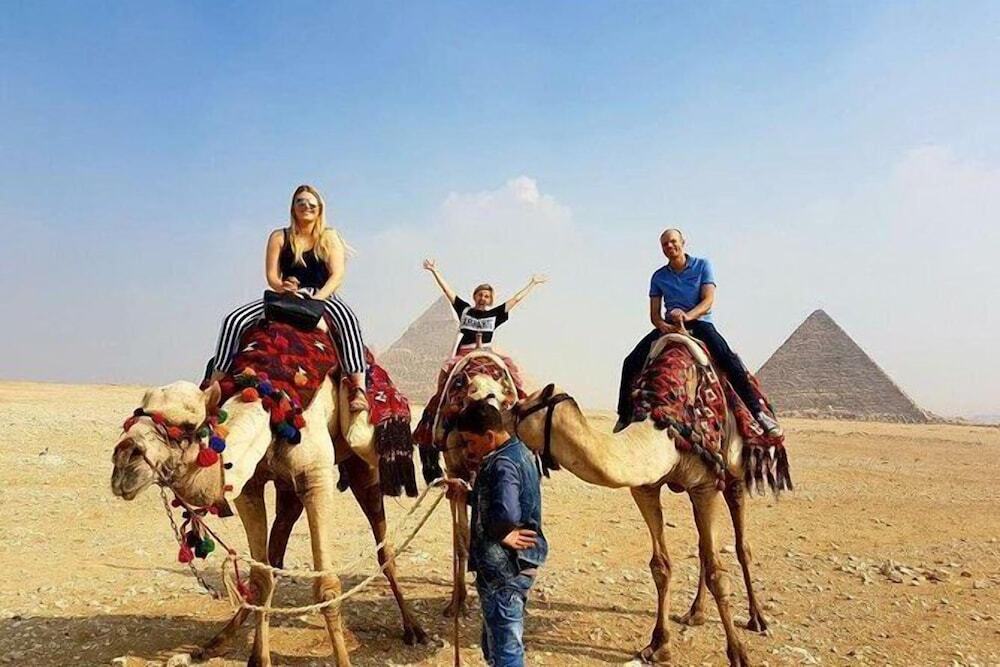 Гиза: Seven Heaven pyramids