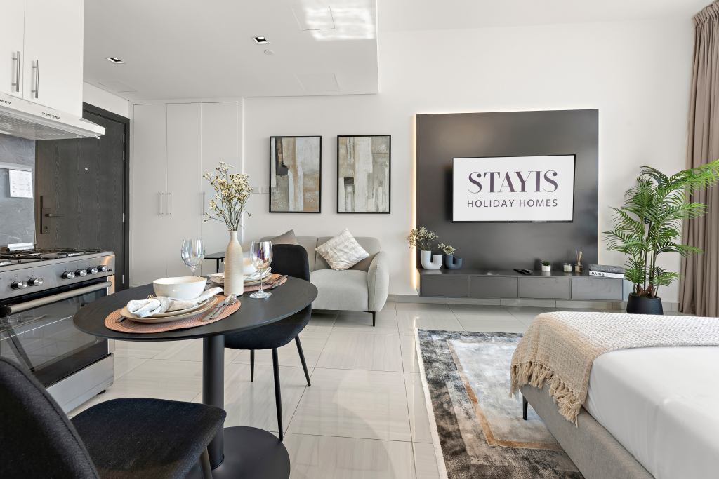 Дубай: Апартаменты Stayis- Brand New Stylish Suite Studio apartment Dubai
