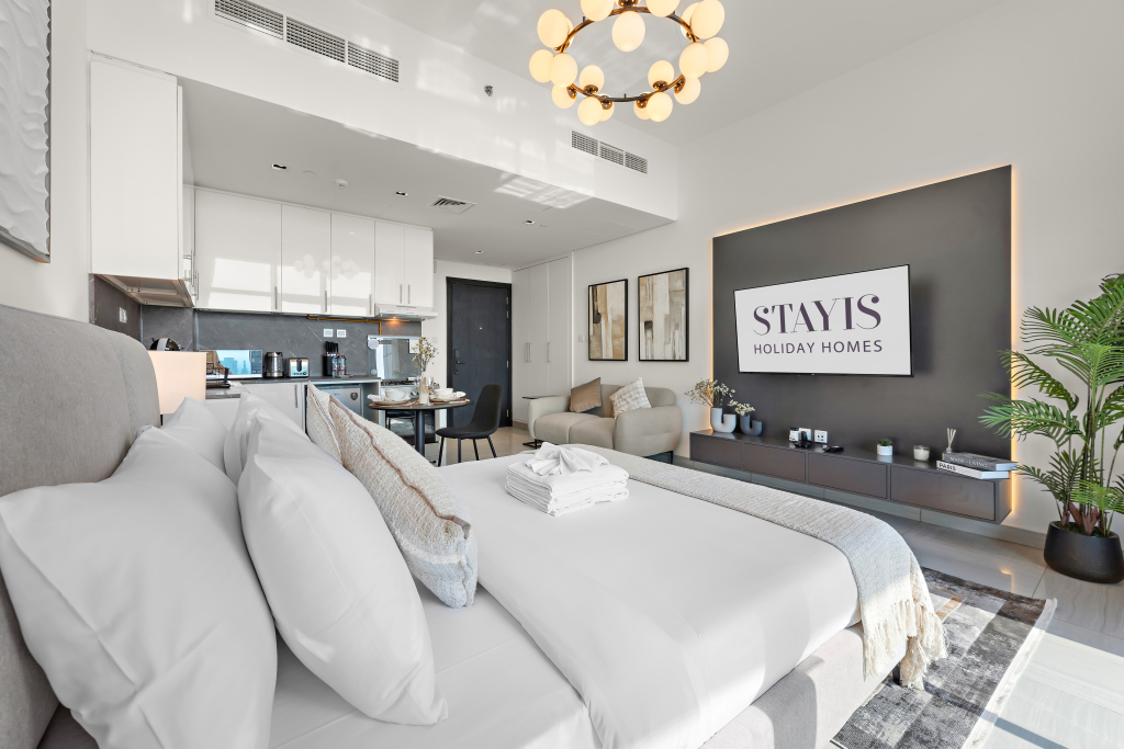 Дубай: Апартаменты Stayis- Brand New Stylish Suite Studio apartment Dubai