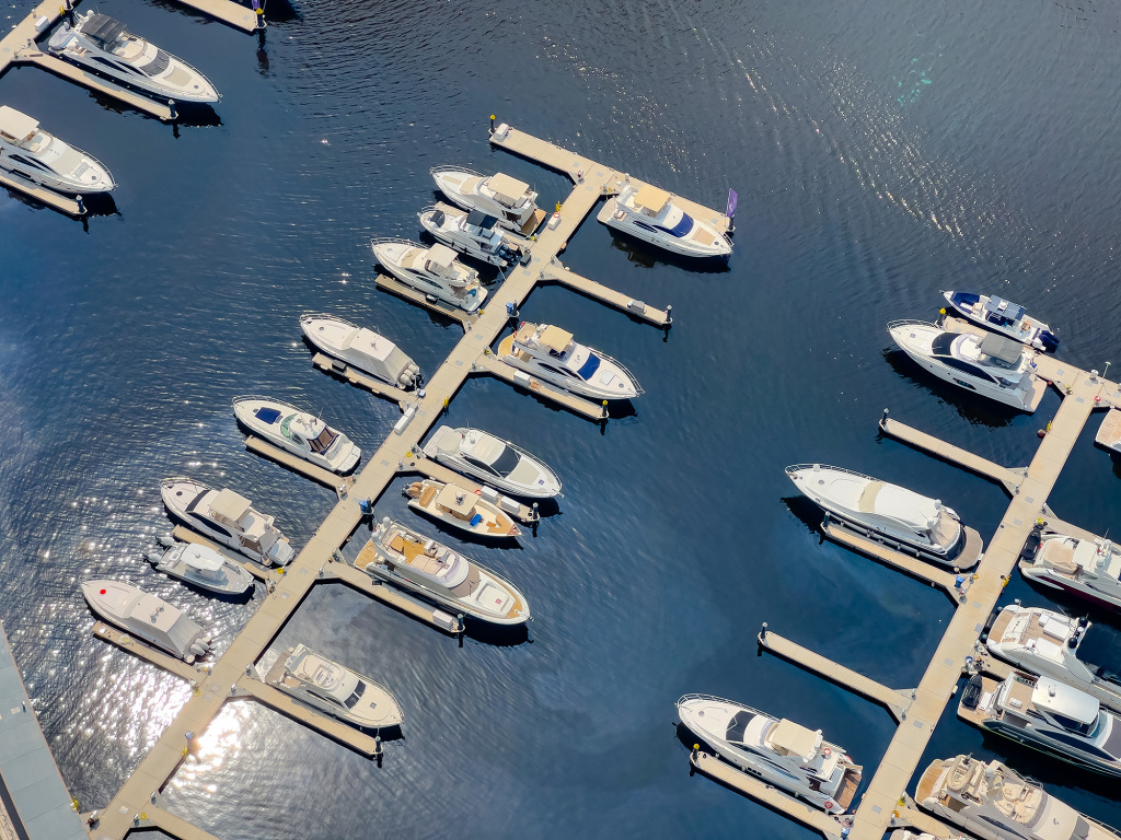 Дубай: Апартаменты Stylish 2BR with Marina Views