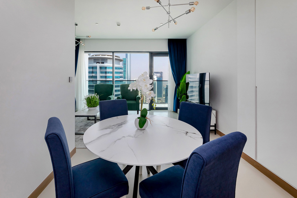 Дубай: Апартаменты Stylish 2BR with Marina Views