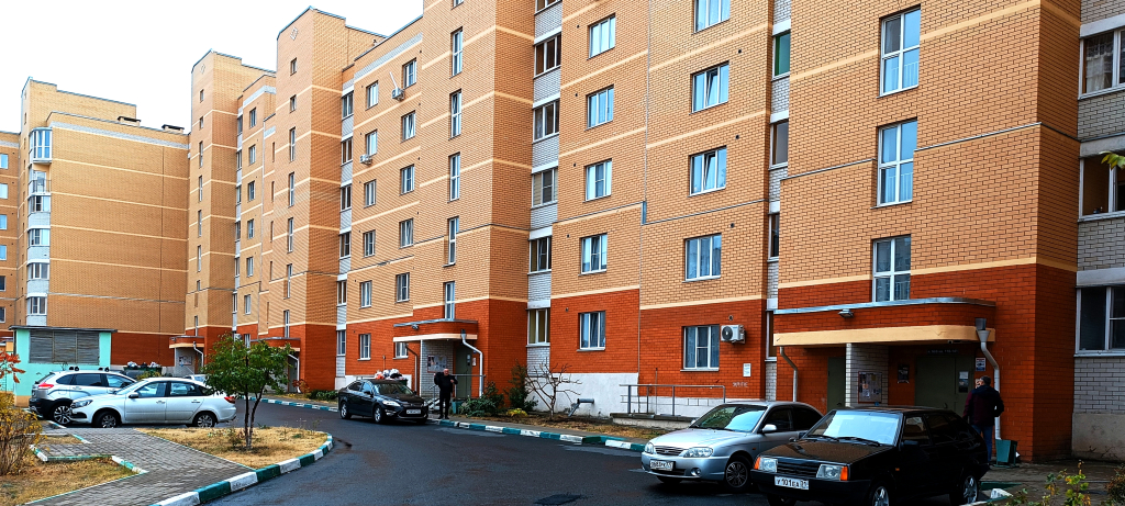 Старый Оскол: Квартира 1-комнатная в новом доме