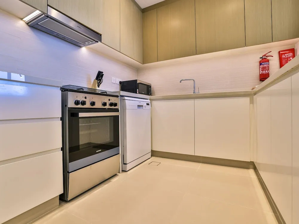 Дубай: Luxury Marina View 2BR Flats Dubai by Belvilla