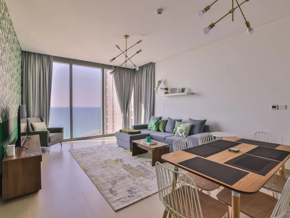 Дубай: Luxury Marina View 2BR Flats Dubai by Belvilla