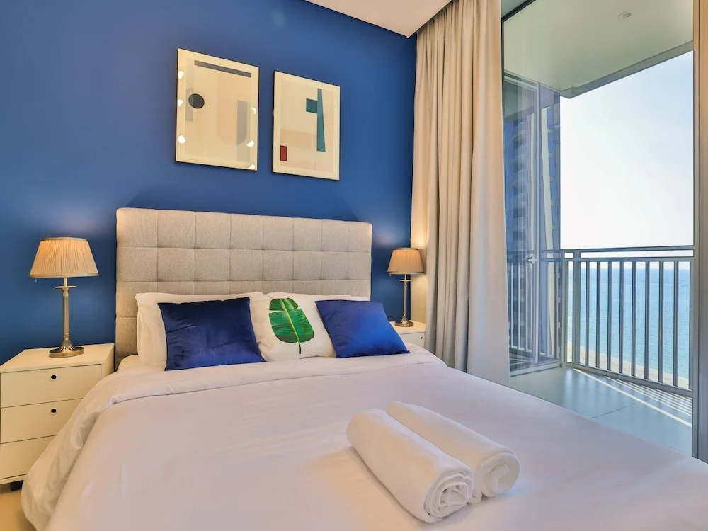 Дубай: Luxury Marina View 2BR Flats Dubai by Belvilla