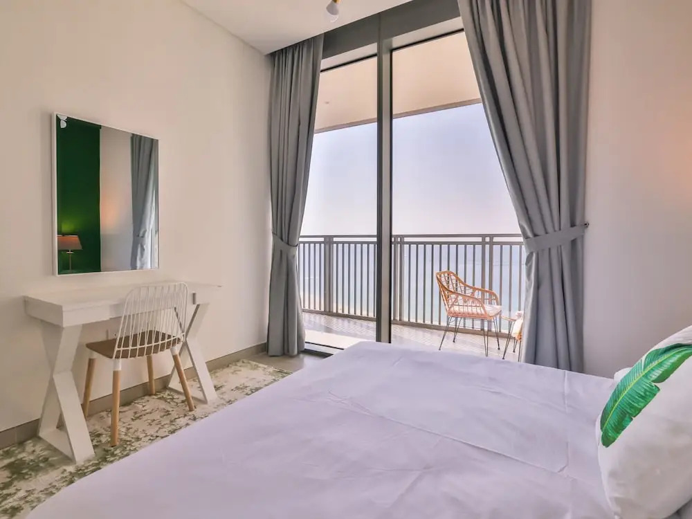 Дубай: Luxury Marina View 2BR Flats Dubai by Belvilla