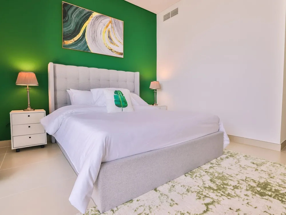 Дубай: Luxury Marina View 2BR Flats Dubai by Belvilla