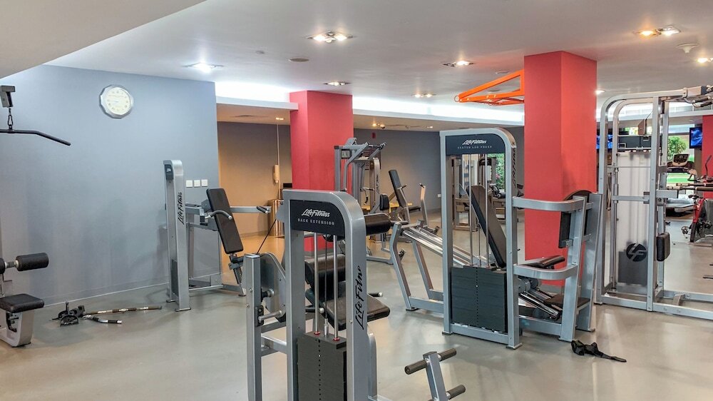 Дубай: SuperHost - Chic Downtown Living 1BR in Dubai's South Ridge 5