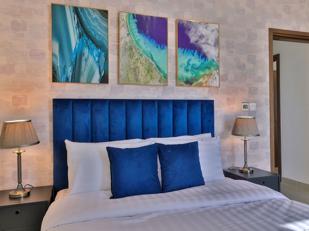 Дубай: Marina Views Cosy Two Bed JBR by Belvilla