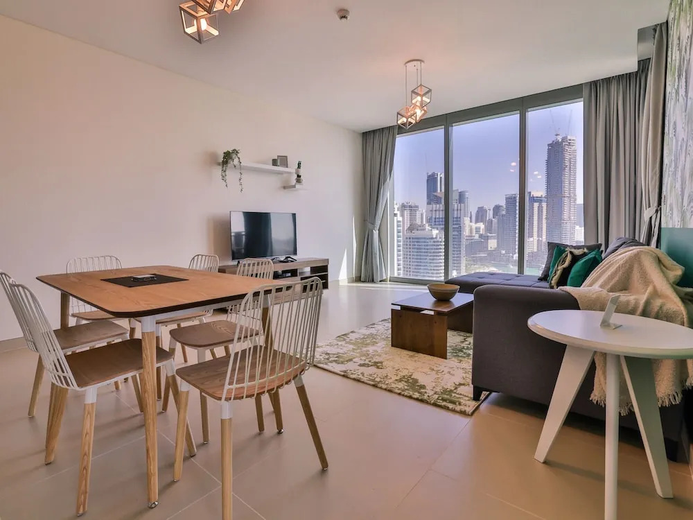 Дубай: Marina Views Cosy Two Bed JBR by Belvilla