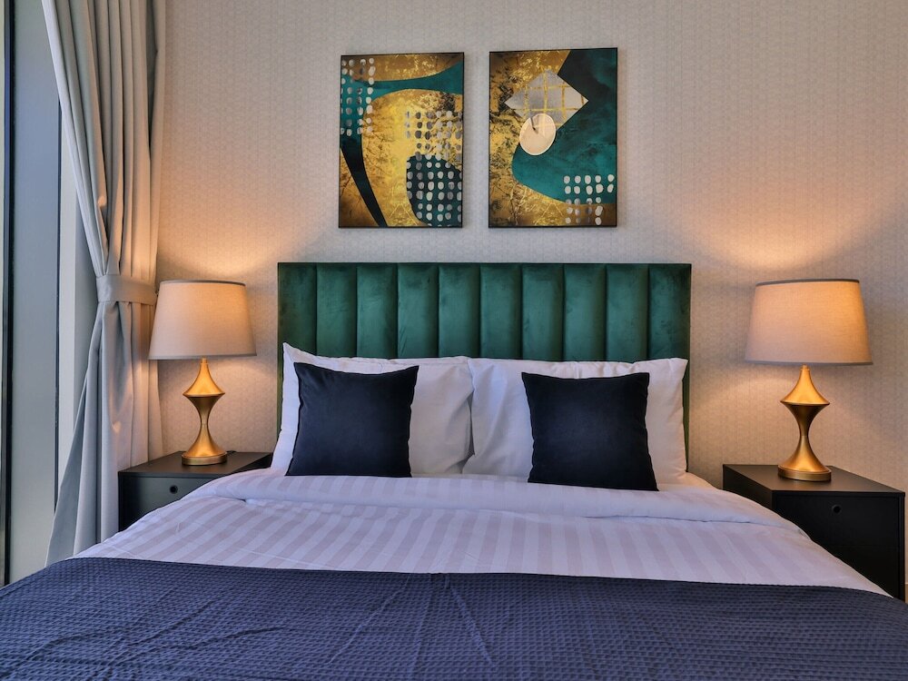 Дубай: Marina Views Cosy Two Bed JBR by Belvilla