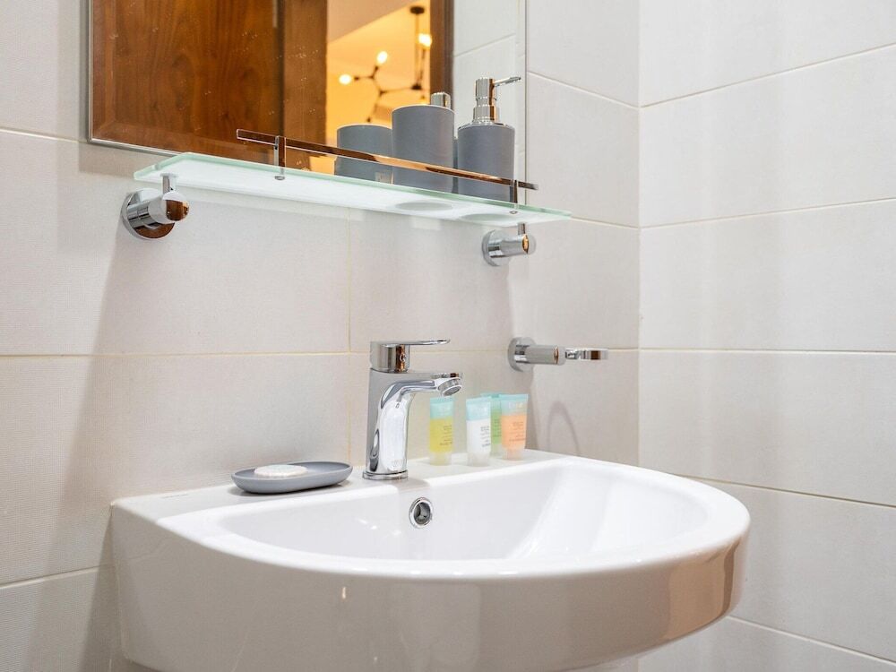 Дубай: 2bed Chic Apt Burj Khalifa Gym/pool by Belvilla