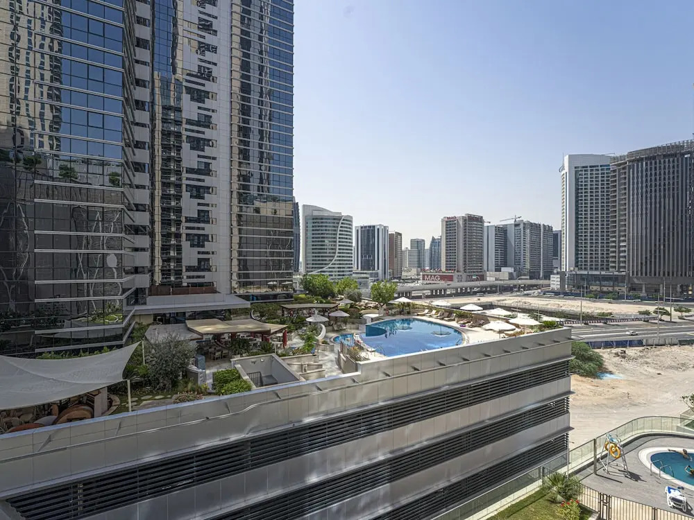 Дубай: Luxe 2BR Burj Khalifa -gym/pool by Belvilla