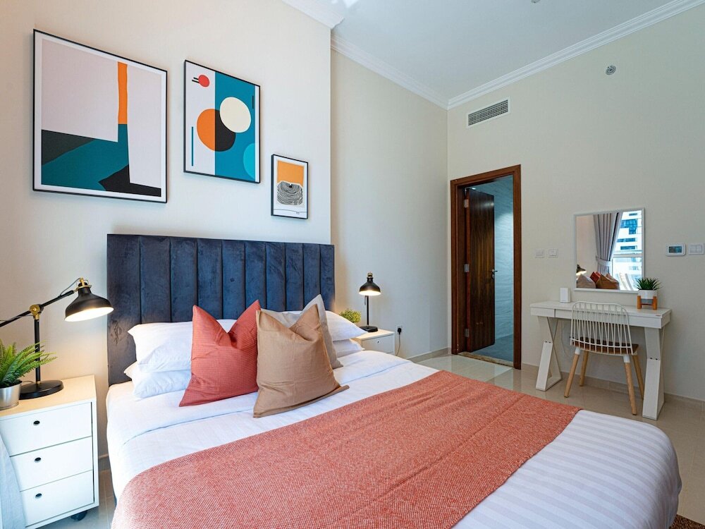 Дубай: Luxe 2BR Burj Khalifa -gym/pool by Belvilla