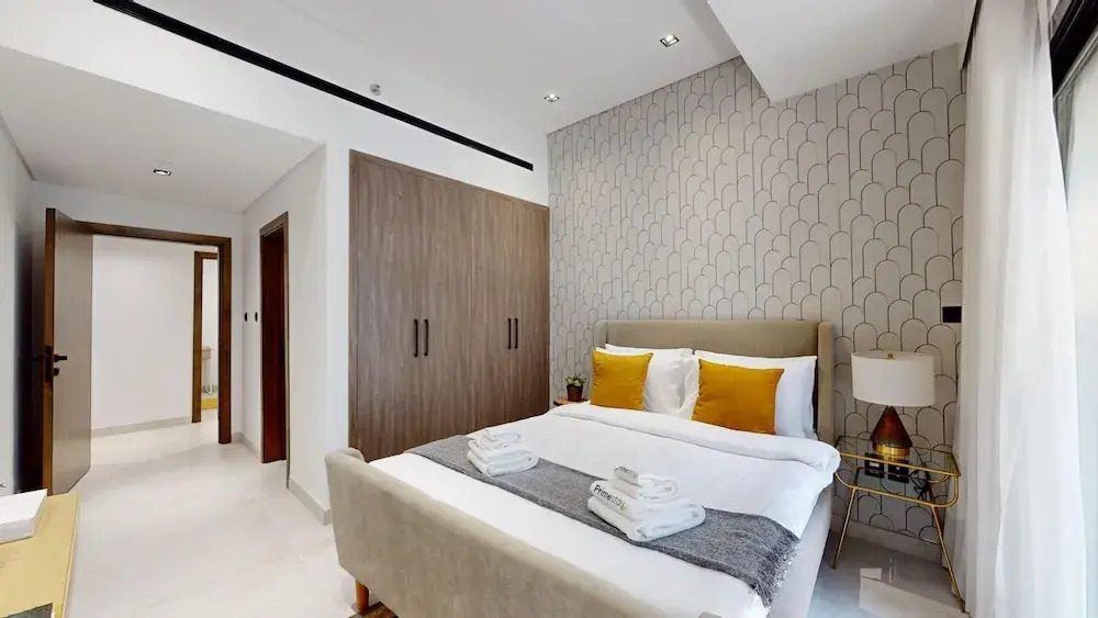 Дубай: Primestay - 3BR in JVC - Marwa Heights