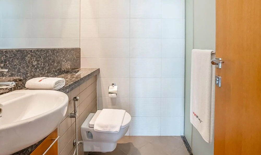 Дубай: Homesgetaway-Cozy 1BR Bay Square Bldg. 9