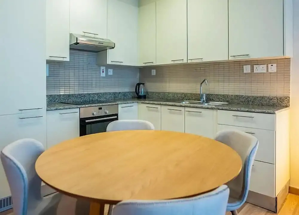 Дубай: Homesgetaway-Cozy 1BR Bay Square Bldg. 9