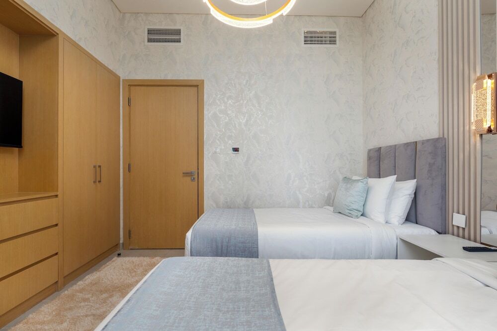 Дубай: GLOBALSTAY. Creek Rise Tower 1 Elegant Apartment