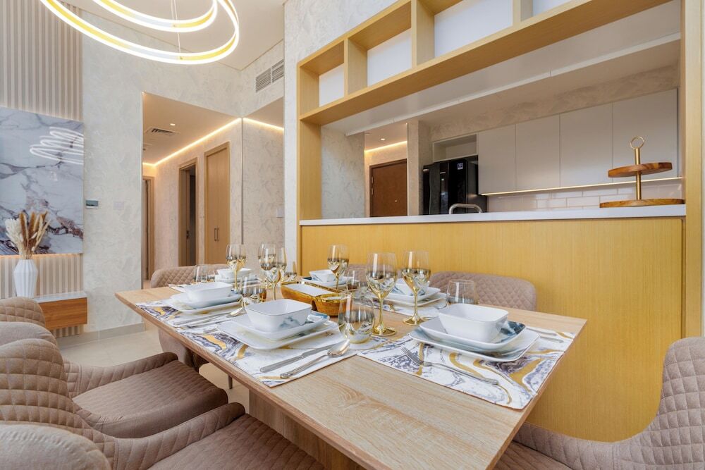 Дубай: GLOBALSTAY. Creek Rise Tower 1 Elegant Apartment