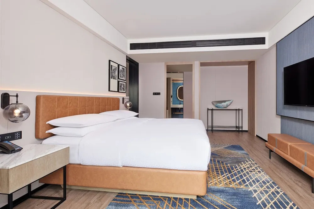 Шанхай: Four Points By Sheraton Shanghai Fengjing