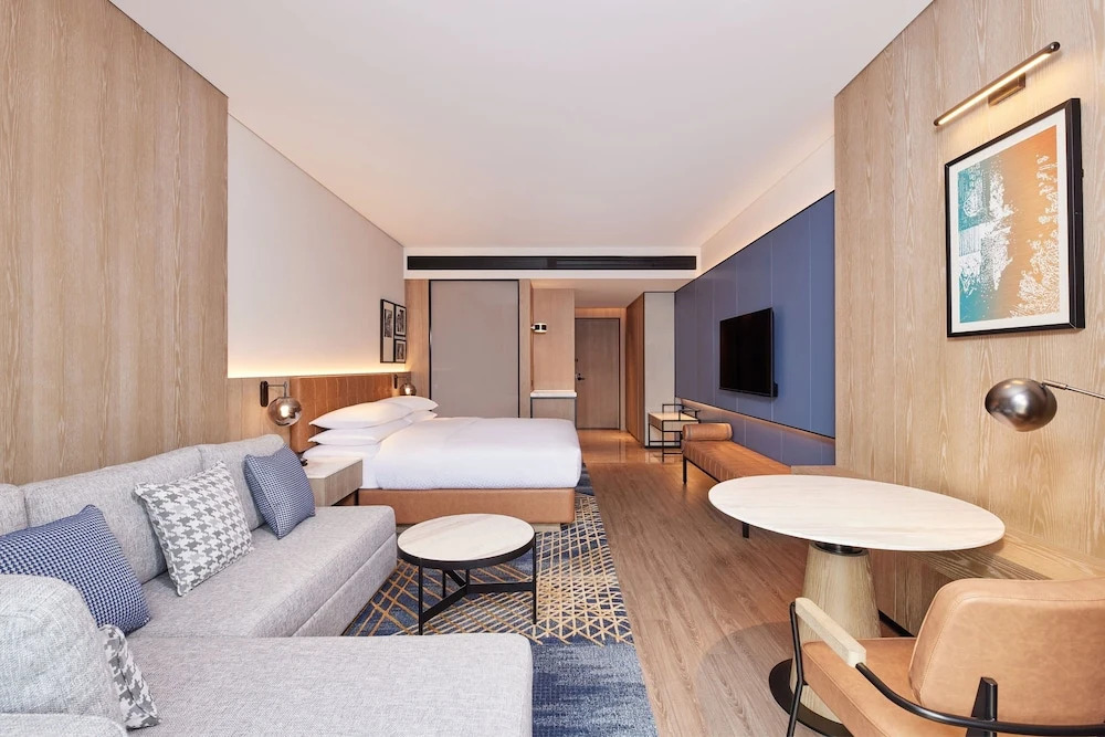 Шанхай: Four Points By Sheraton Shanghai Fengjing