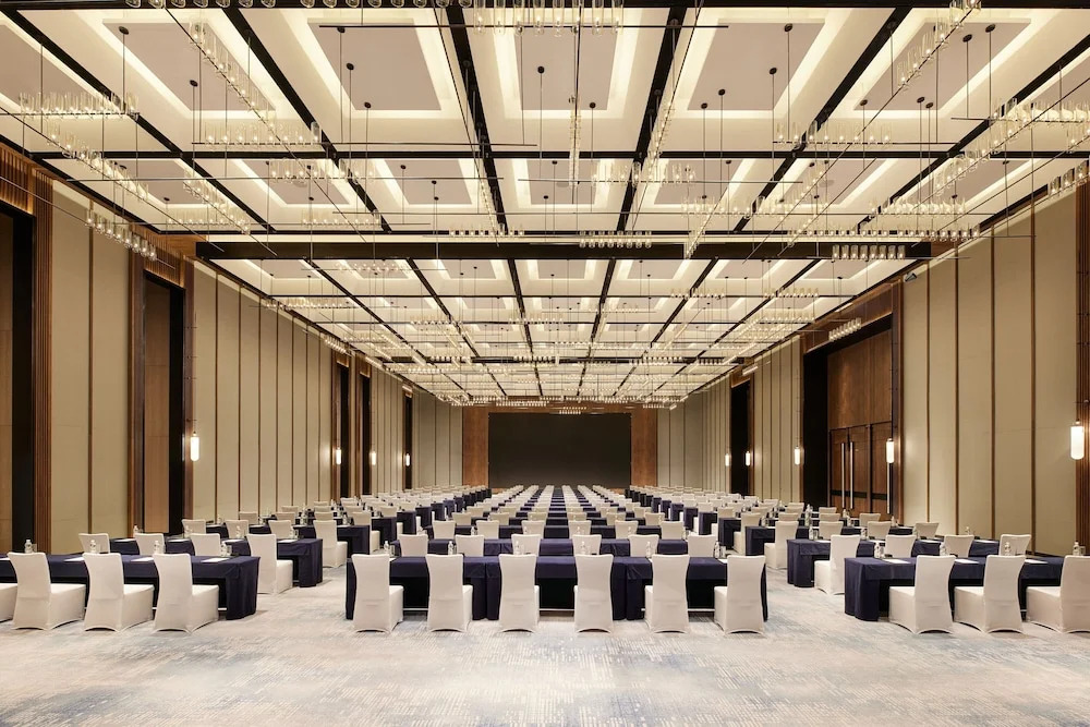 Шанхай: Four Points By Sheraton Shanghai Fengjing