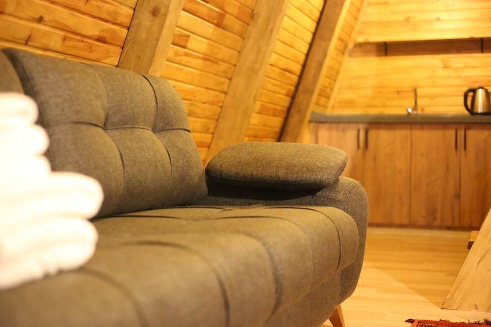 Хопа: Pagen Bungalov