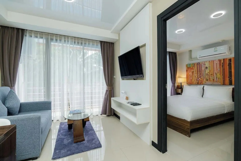 Beachfront 1Bed Condo Maikhao Beach MBC2 — фото 3