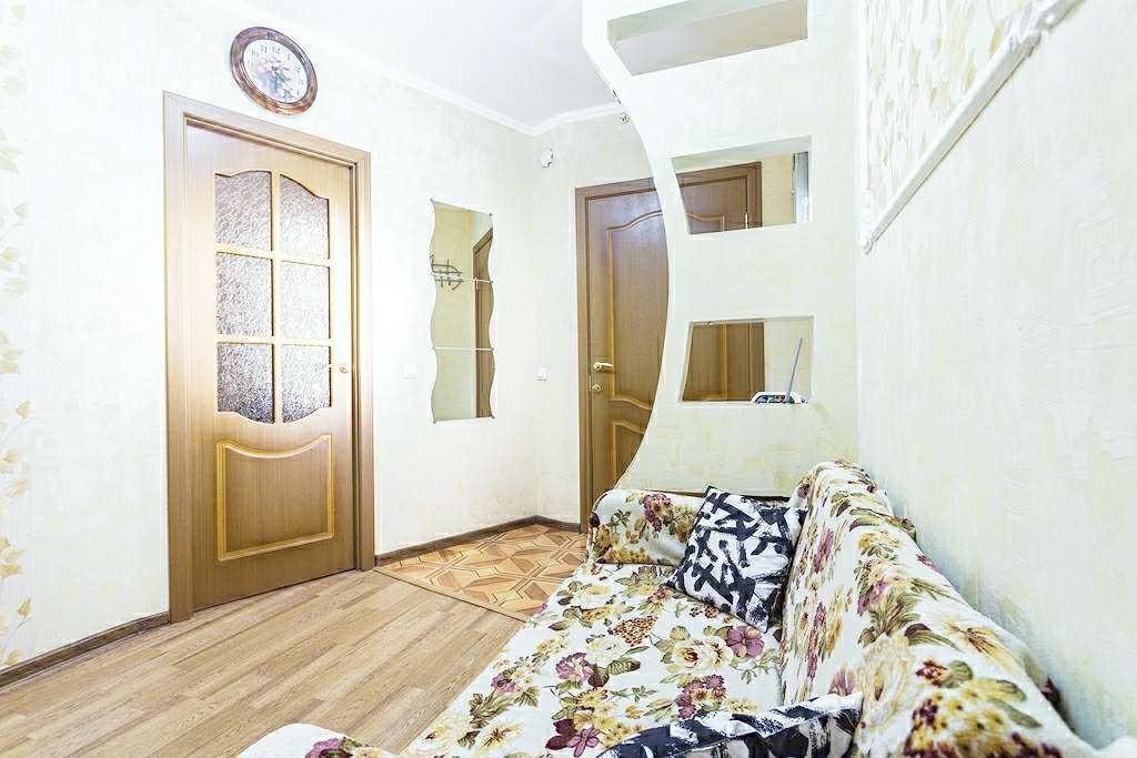 Санкт-Петербург: Квартира на Шелгунова 7к2