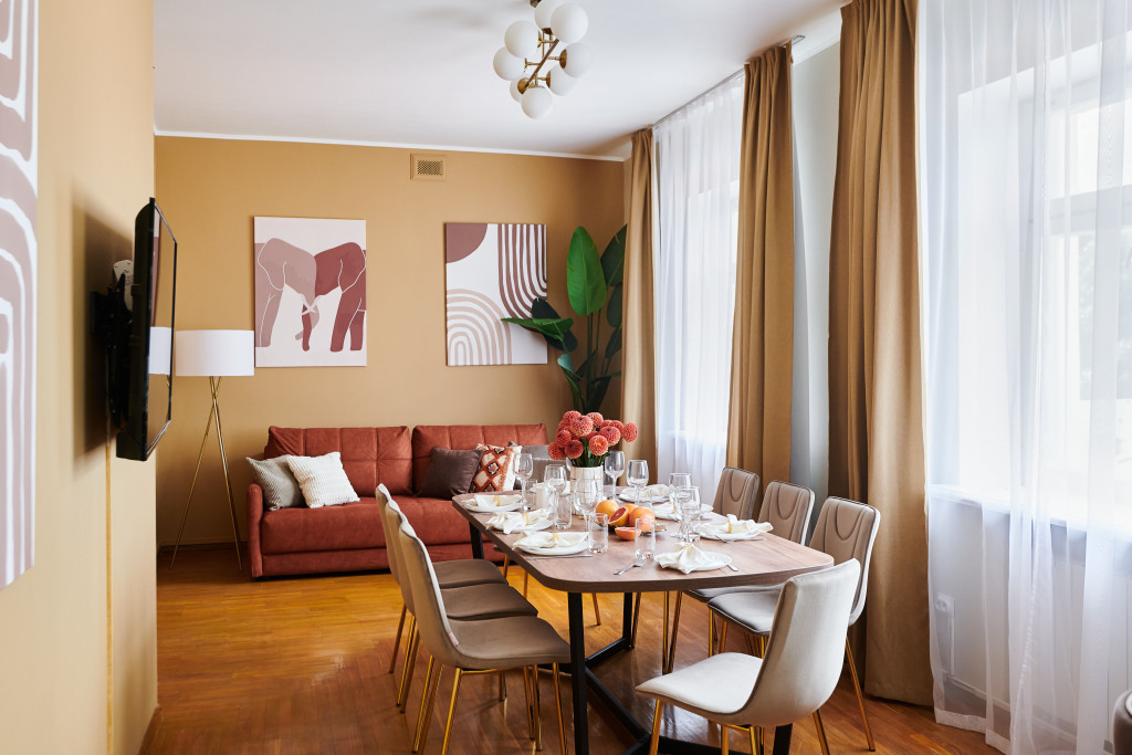 Москва: Квартира GM Apartments Двухуровневая с мансардой у Патриарших Прудов
