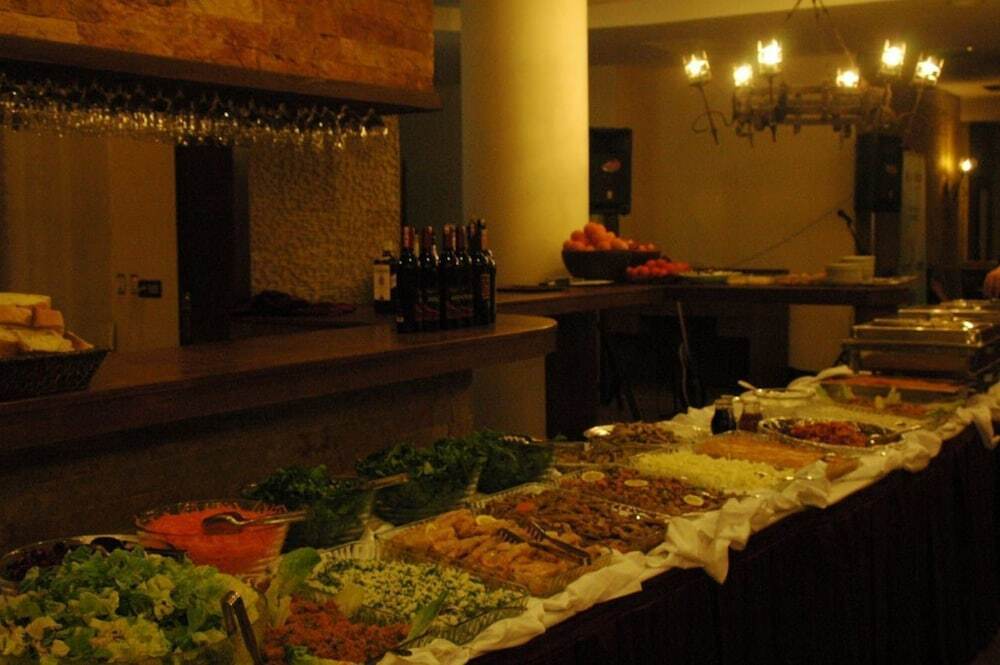 Позанты: Pendosis Tatil Koyu