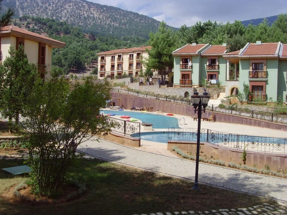 Позанты: Pendosis Tatil Koyu