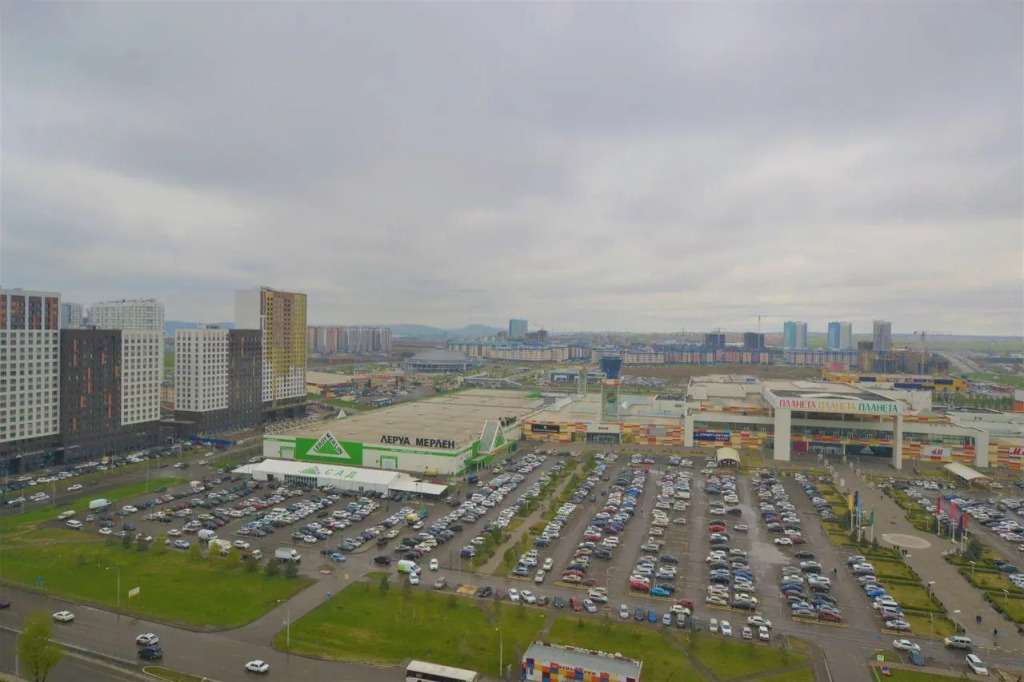 Красноярск: Планета квартир на улице Алексеева 51